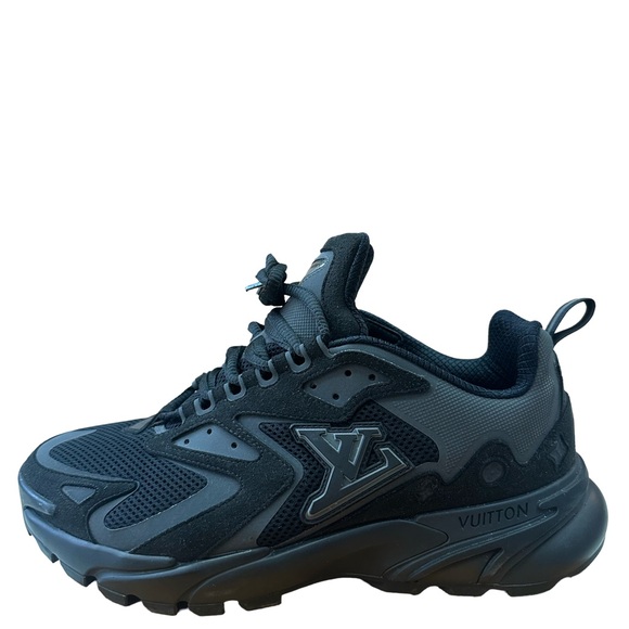 Louis Vuitton Runner Tactic Men’s Sneakers Size - 9US - Picture 1 of 14